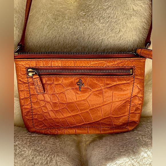 Cole Haan Handbags - All Leather crossbody